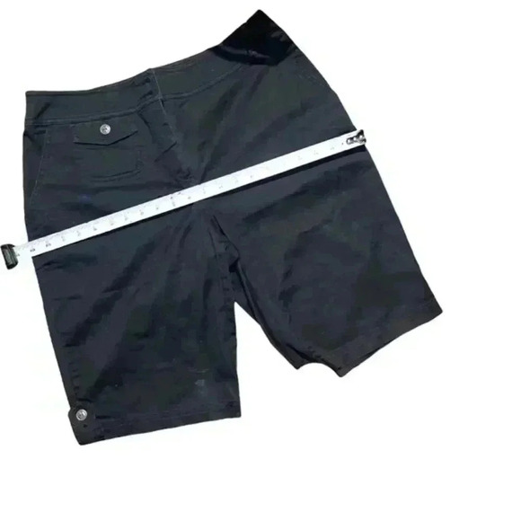 Chicos Shorts. Nice - Picture 2 of 2